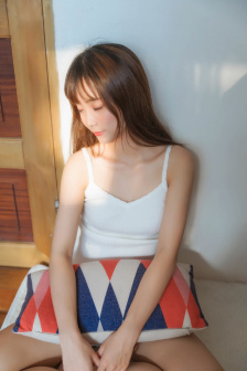 宇能鸿一郎之桃子